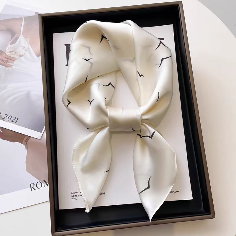 Silk Crepe Satin 53 Small Square Towel High-end Women