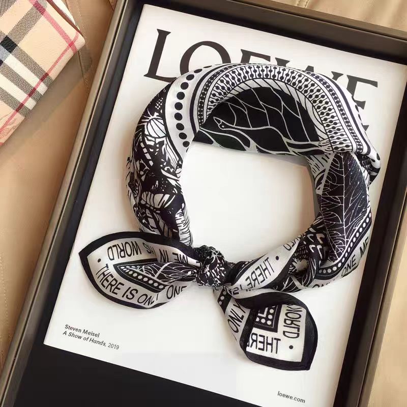 Silk Crepe Satin 53 Small Square Towel High-end Women