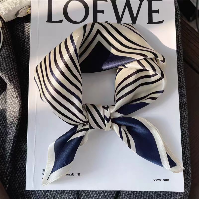 Silk Crepe Satin 53 Small Square Towel High-end Women